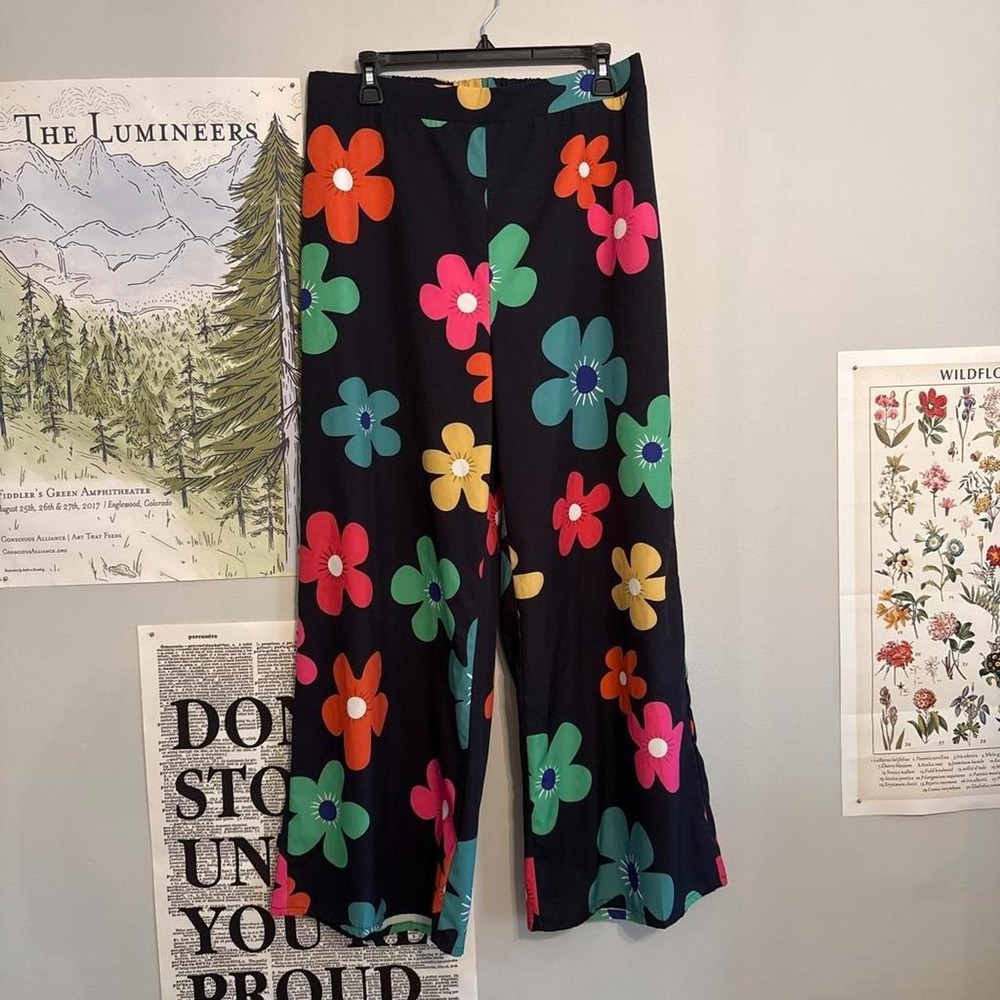 Shein Black Floral Print Wide Leg Pants